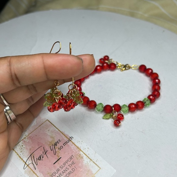 Red Berry Beaded Bracelet + Earrings - Picture 3 of 3